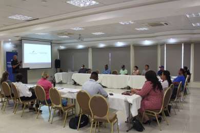 Imparten seminario sobre Psicologa Laboral a trabajadores coclesanos