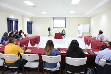 Difunden uso de la plataforma Oportunidades en El Salvador