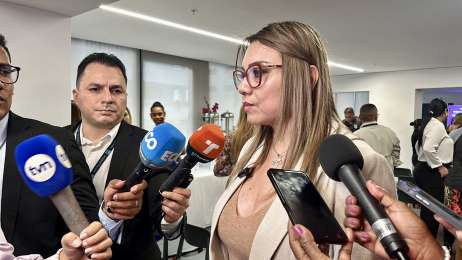 Ministra de Trabajo panamea Doris Zapata, reconoce todas las posturas en la mesa del salario mnimo