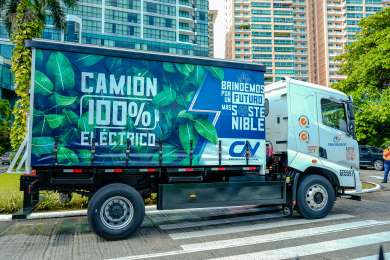 Cervecera Nacional panamea, primera empresa en Centroamrica en incorporar camin elctrico con energa solar
