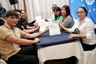 Llevan a cabo Firma por el Empleo en la zona oriental de El Salvador