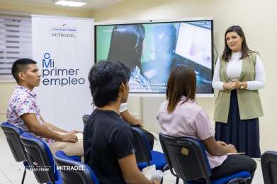 Jvenes del programa Mi Primer Empleo participan en entrevistas laborales con el Hotel Sheraton