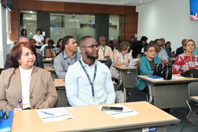 Repblica Dominicana fortalece la inspeccin laboral con taller especializado