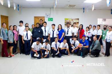Estudiantes del IPHE reciben capacitacin de Mitradel para mejorar su empleabilidad