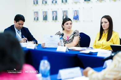 Trabajo Social: Gobierno panameo busca mayor visibilidad y reconocimiento de la profesin