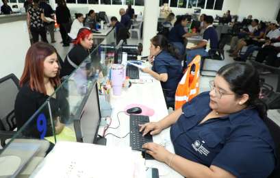 Lunes de Empleo conecta a buscadores de trabajo con oportunidades laborales en El Salvador