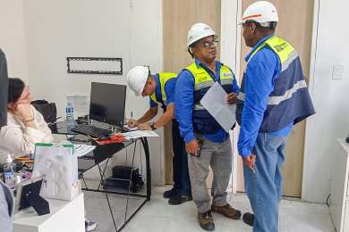 Inspeccionan empresa tras explosi�n que dej� un muerto y da�os en el Puente de Las Am�ricas