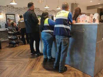 Mitradel detecta a cinco trabajadores extranjeros sin permiso laboral durante inspecci�n 