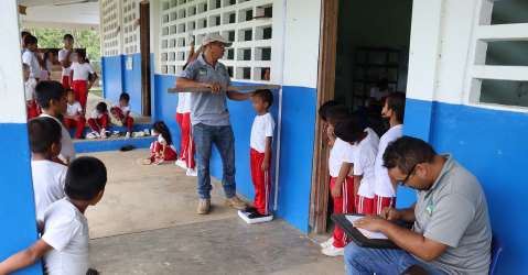 Minera beneficia a estudiantes de 70 escuelas con su Programa Escuelas Integrales