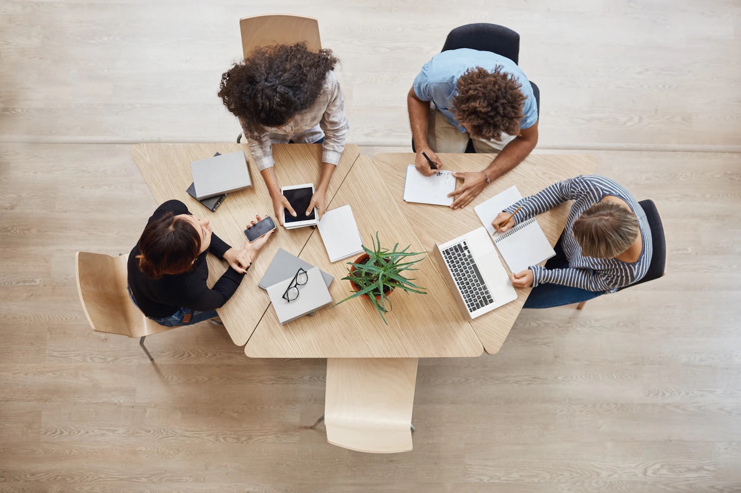 Oficinas cowork: aliados flexibles en la era del trabajo hbrido